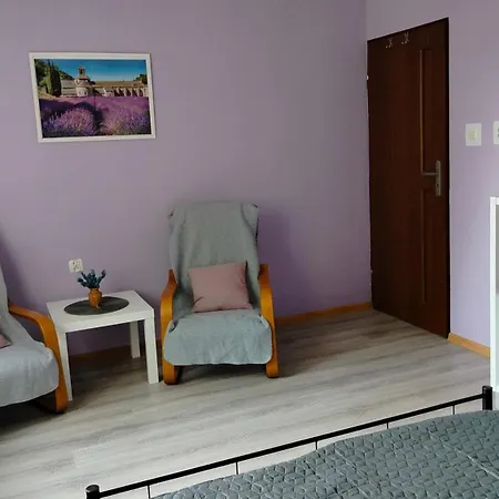 Pokoje Goscinne U Ani - Kolobrzeg-3